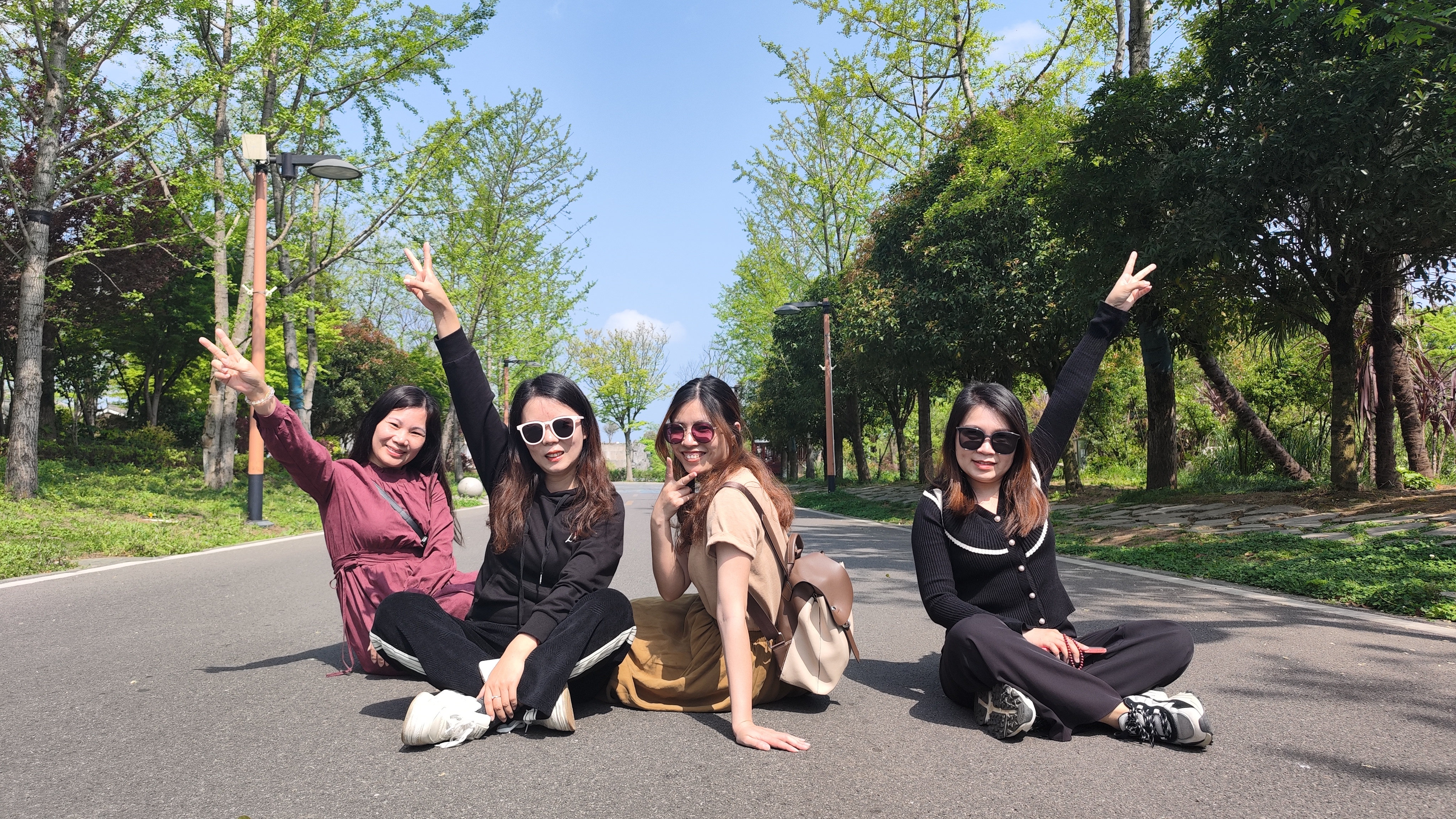 科泰市場(chǎng)部【一起拼 一定贏】貴州旅游記